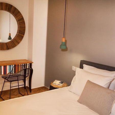 Central Comfy Modern Flat 2 Bedrooms 2 Bathrooms Афины Экстерьер фото